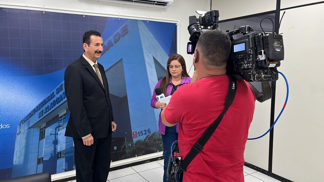 crcal-convida-populacao-para-o-dia-d-da-campanha-declare-certo-no-maceio-shopping