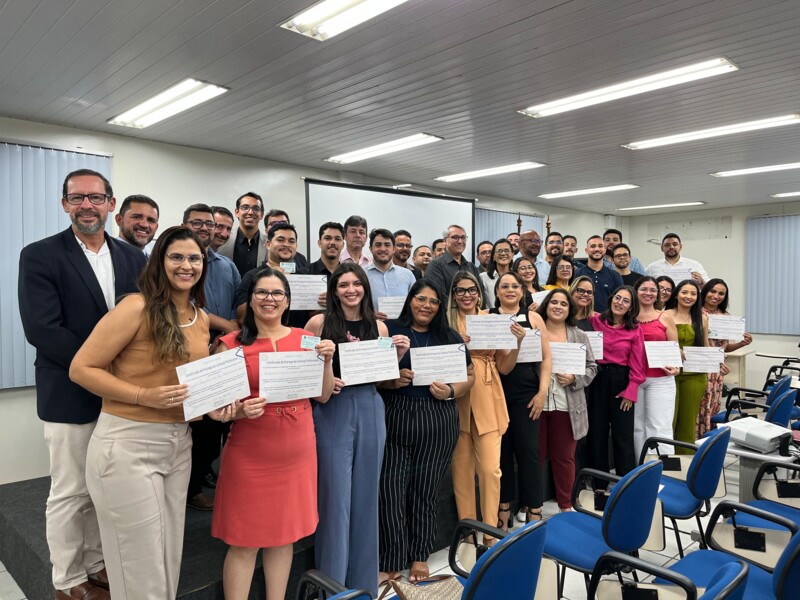 crcal-realiza-solenidade-de-entrega-de-carteiras-profissionais-e-destaca-compromisso-com-a-etica-e-valorizacao-da-contabilidade